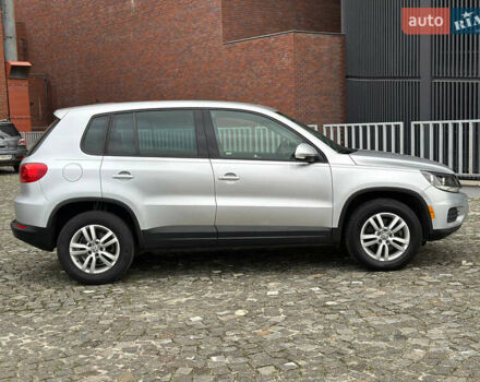 Сірий Фольксваген Тігуан, об'ємом двигуна 1.98 л та пробігом 130 тис. км за 9800 $, фото 8 на Automoto.ua