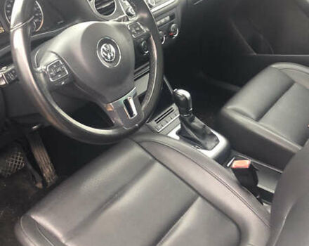 Серый Фольксваген Тигуан, объемом двигателя 1.98 л и пробегом 209 тыс. км за 12000 $, фото 6 на Automoto.ua