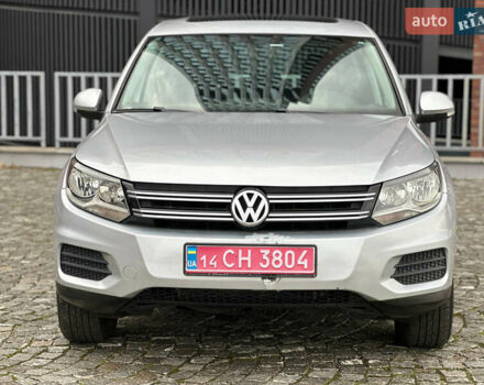 Сірий Фольксваген Тігуан, об'ємом двигуна 1.98 л та пробігом 130 тис. км за 9800 $, фото 1 на Automoto.ua