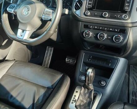 Серый Фольксваген Тигуан, объемом двигателя 1.98 л и пробегом 224 тыс. км за 11400 $, фото 12 на Automoto.ua