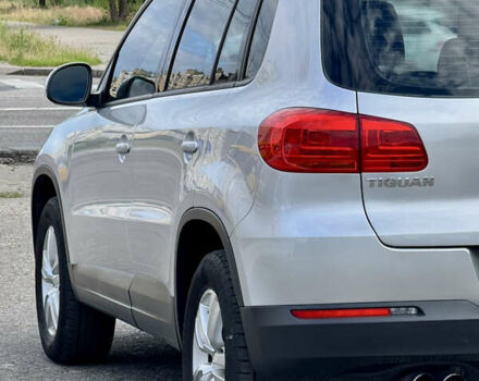 Серый Фольксваген Тигуан, объемом двигателя 1.98 л и пробегом 203 тыс. км за 10600 $, фото 82 на Automoto.ua