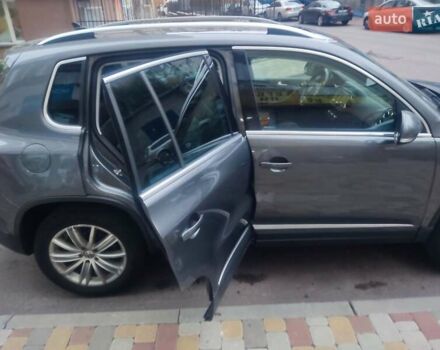 Серый Фольксваген Тигуан, объемом двигателя 1.98 л и пробегом 169 тыс. км за 12499 $, фото 10 на Automoto.ua