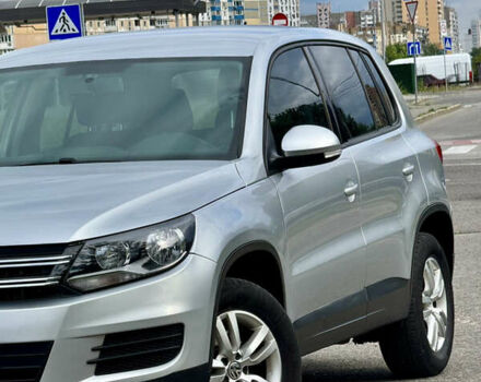 Серый Фольксваген Тигуан, объемом двигателя 1.98 л и пробегом 203 тыс. км за 10600 $, фото 50 на Automoto.ua