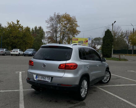 Серый Фольксваген Тигуан, объемом двигателя 1.98 л и пробегом 294 тыс. км за 11500 $, фото 6 на Automoto.ua