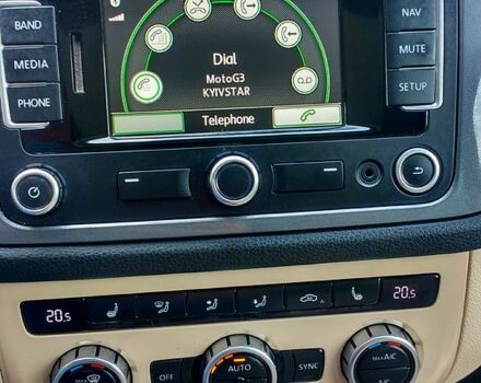 Сірий Фольксваген Тігуан, об'ємом двигуна 2 л та пробігом 165 тис. км за 13000 $, фото 2 на Automoto.ua