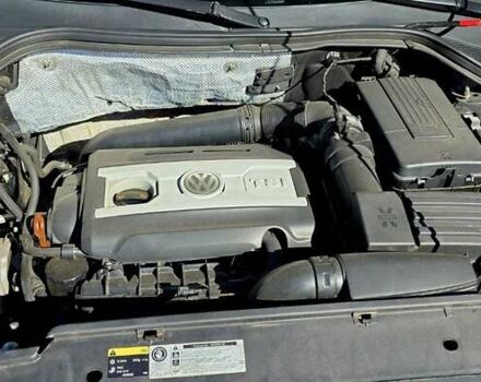 Серый Фольксваген Тигуан, объемом двигателя 1.98 л и пробегом 130 тыс. км за 14400 $, фото 10 на Automoto.ua