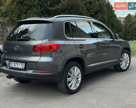 Сірий Фольксваген Тігуан, об'ємом двигуна 1.98 л та пробігом 184 тис. км за 14000 $, фото 2 на Automoto.ua