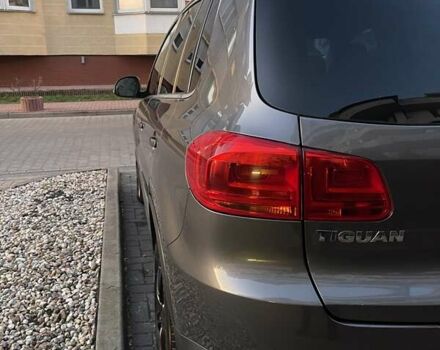 Серый Фольксваген Тигуан, объемом двигателя 1.97 л и пробегом 247 тыс. км за 14500 $, фото 49 на Automoto.ua