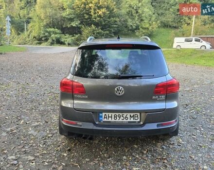 Серый Фольксваген Тигуан, объемом двигателя 1.98 л и пробегом 168 тыс. км за 12800 $, фото 6 на Automoto.ua