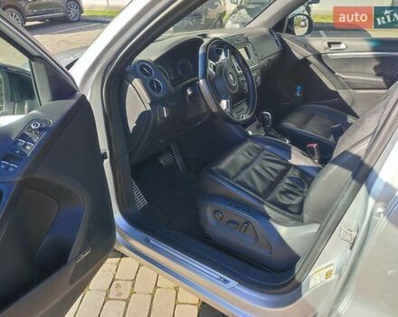 Серый Фольксваген Тигуан, объемом двигателя 1.98 л и пробегом 224 тыс. км за 11400 $, фото 11 на Automoto.ua