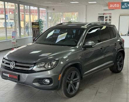 Серый Фольксваген Тигуан, объемом двигателя 2 л и пробегом 156 тыс. км за 12790 $, фото 2 на Automoto.ua