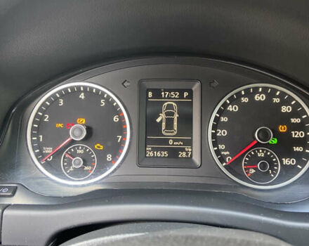 Серый Фольксваген Тигуан, объемом двигателя 1.98 л и пробегом 260 тыс. км за 9500 $, фото 7 на Automoto.ua