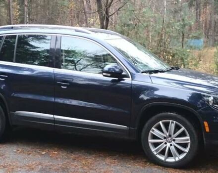 Сірий Фольксваген Тігуан, об'ємом двигуна 1.98 л та пробігом 116 тис. км за 14600 $, фото 2 на Automoto.ua