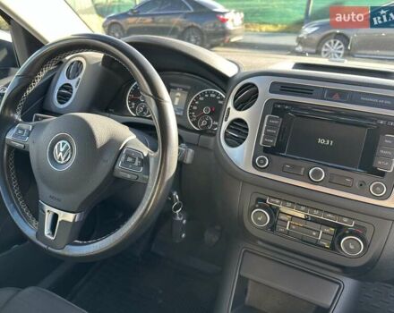 Сірий Фольксваген Тігуан, об'ємом двигуна 1.97 л та пробігом 135 тис. км за 13700 $, фото 10 на Automoto.ua