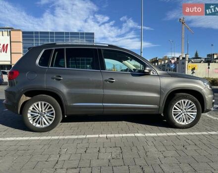 Сірий Фольксваген Тігуан, об'ємом двигуна 1.97 л та пробігом 135 тис. км за 13700 $, фото 6 на Automoto.ua