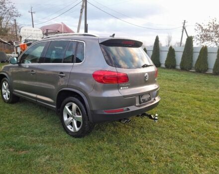 Серый Фольксваген Тигуан, объемом двигателя 2 л и пробегом 140 тыс. км за 12800 $, фото 2 на Automoto.ua