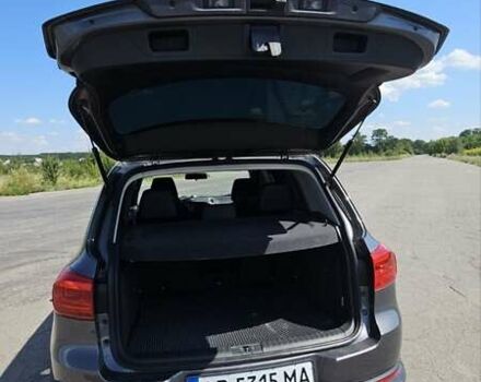 Серый Фольксваген Тигуан, объемом двигателя 1.98 л и пробегом 193 тыс. км за 14500 $, фото 14 на Automoto.ua