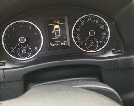 Серый Фольксваген Тигуан, объемом двигателя 1.98 л и пробегом 170 тыс. км за 12500 $, фото 7 на Automoto.ua