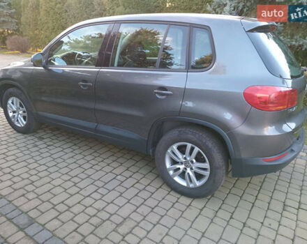 Сірий Фольксваген Тігуан, об'ємом двигуна 1.98 л та пробігом 160 тис. км за 9199 $, фото 3 на Automoto.ua