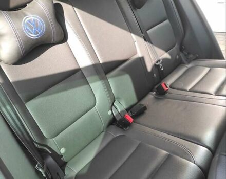 Серый Фольксваген Тигуан, объемом двигателя 1.98 л и пробегом 178 тыс. км за 14950 $, фото 2 на Automoto.ua