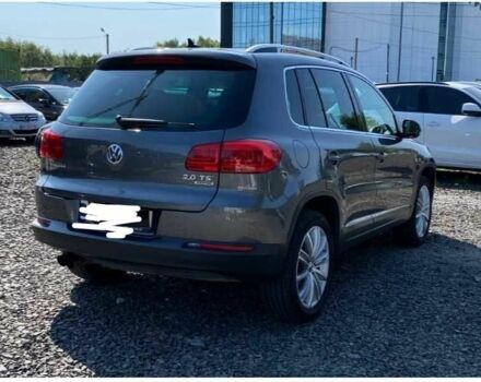 Сірий Фольксваген Тігуан, об'ємом двигуна 2 л та пробігом 166 тис. км за 13900 $, фото 4 на Automoto.ua