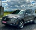 Серый Фольксваген Тигуан, объемом двигателя 2 л и пробегом 245 тыс. км за 12550 $, фото 3 на Automoto.ua
