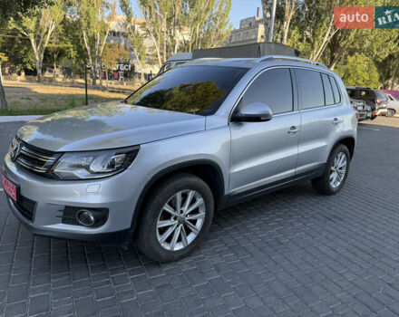 Сірий Фольксваген Тігуан, об'ємом двигуна 2 л та пробігом 74 тис. км за 16500 $, фото 7 на Automoto.ua
