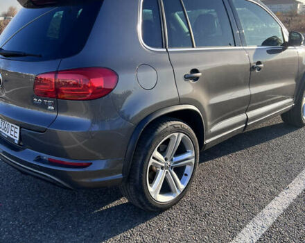 Сірий Фольксваген Тігуан, об'ємом двигуна 1.98 л та пробігом 171 тис. км за 14300 $, фото 6 на Automoto.ua