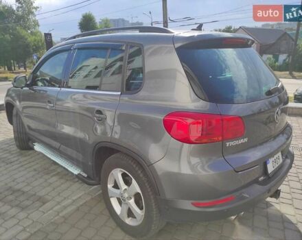 Серый Фольксваген Тигуан, объемом двигателя 1.98 л и пробегом 178 тыс. км за 14950 $, фото 13 на Automoto.ua