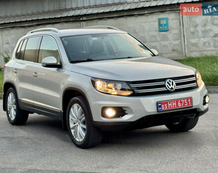 Серый Фольксваген Тигуан, объемом двигателя 1.98 л и пробегом 250 тыс. км за 9900 $, фото 12 на Automoto.ua