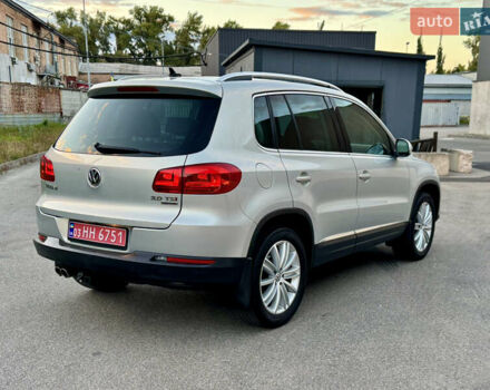 Серый Фольксваген Тигуан, объемом двигателя 1.98 л и пробегом 250 тыс. км за 9900 $, фото 2 на Automoto.ua