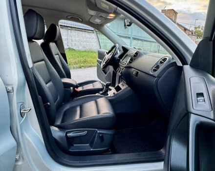 Серый Фольксваген Тигуан, объемом двигателя 1.98 л и пробегом 250 тыс. км за 9900 $, фото 27 на Automoto.ua