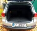 Сірий Фольксваген Тігуан, об'ємом двигуна 2 л та пробігом 148 тис. км за 14200 $, фото 3 на Automoto.ua