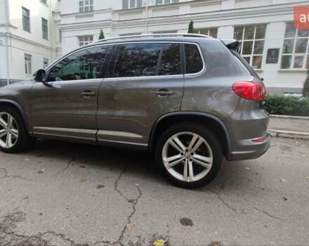 Серый Фольксваген Тигуан, объемом двигателя 1.98 л и пробегом 106 тыс. км за 15800 $, фото 7 на Automoto.ua