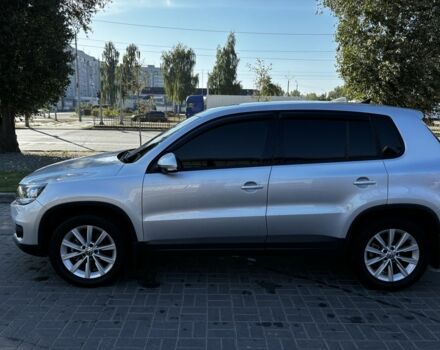 Серый Фольксваген Тигуан, объемом двигателя 2 л и пробегом 170 тыс. км за 11600 $, фото 6 на Automoto.ua