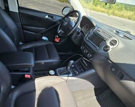 Серый Фольксваген Тигуан, объемом двигателя 1.98 л и пробегом 193 тыс. км за 14500 $, фото 12 на Automoto.ua