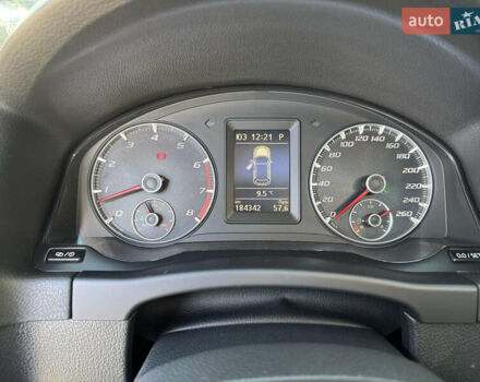 Серый Фольксваген Тигуан, объемом двигателя 2.14 л и пробегом 184 тыс. км за 16599 $, фото 8 на Automoto.ua