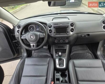 Серый Фольксваген Тигуан, объемом двигателя 1.98 л и пробегом 196 тыс. км за 13399 $, фото 9 на Automoto.ua