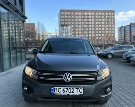 Серый Фольксваген Тигуан, объемом двигателя 1.98 л и пробегом 149 тыс. км за 13000 $, фото 6 на Automoto.ua