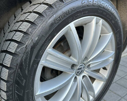 Серый Фольксваген Тигуан, объемом двигателя 1.98 л и пробегом 149 тыс. км за 13000 $, фото 19 на Automoto.ua