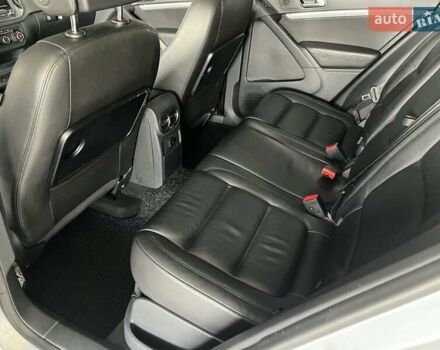 Серый Фольксваген Тигуан, объемом двигателя 2 л и пробегом 214 тыс. км за 15200 $, фото 16 на Automoto.ua