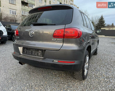 Сірий Фольксваген Тігуан, об'ємом двигуна 1.97 л та пробігом 145 тис. км за 12999 $, фото 14 на Automoto.ua