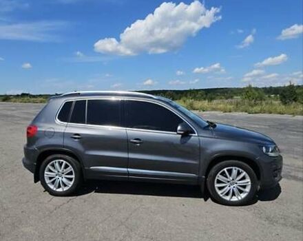 Серый Фольксваген Тигуан, объемом двигателя 1.98 л и пробегом 193 тыс. км за 14500 $, фото 4 на Automoto.ua