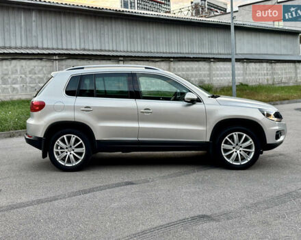 Серый Фольксваген Тигуан, объемом двигателя 1.98 л и пробегом 250 тыс. км за 9900 $, фото 6 на Automoto.ua