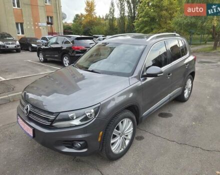 Серый Фольксваген Тигуан, объемом двигателя 1.98 л и пробегом 196 тыс. км за 13399 $, фото 2 на Automoto.ua
