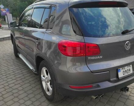 Серый Фольксваген Тигуан, объемом двигателя 1.98 л и пробегом 178 тыс. км за 14950 $, фото 5 на Automoto.ua