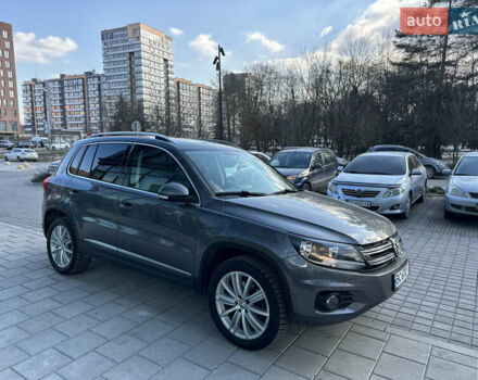 Серый Фольксваген Тигуан, объемом двигателя 1.98 л и пробегом 149 тыс. км за 13000 $, фото 10 на Automoto.ua