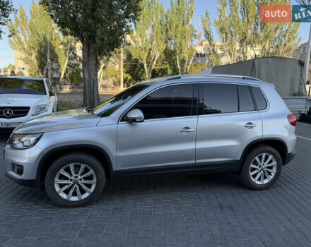 Сірий Фольксваген Тігуан, об'ємом двигуна 2 л та пробігом 74 тис. км за 16500 $, фото 8 на Automoto.ua