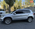 Сірий Фольксваген Тігуан, об'ємом двигуна 2 л та пробігом 74 тис. км за 16500 $, фото 8 на Automoto.ua