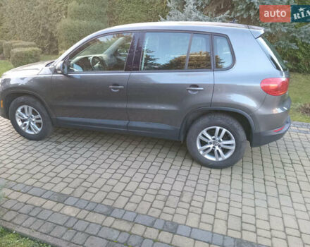 Сірий Фольксваген Тігуан, об'ємом двигуна 1.98 л та пробігом 160 тис. км за 9199 $, фото 4 на Automoto.ua